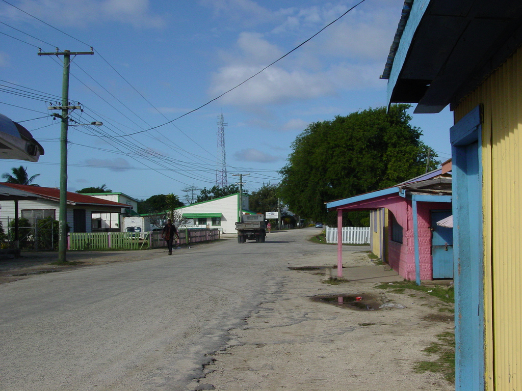 Downtown_Pangai2C_Tonga.jpg