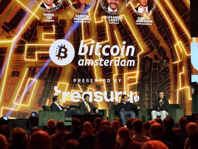 Sfeerfoto van Bitcoin Amsterdam 2025 in de SugarFactory